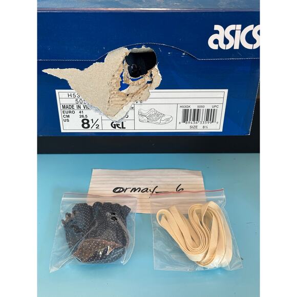 Asics x Reigning Champ Gel Lyte III - Picture 10 of 11